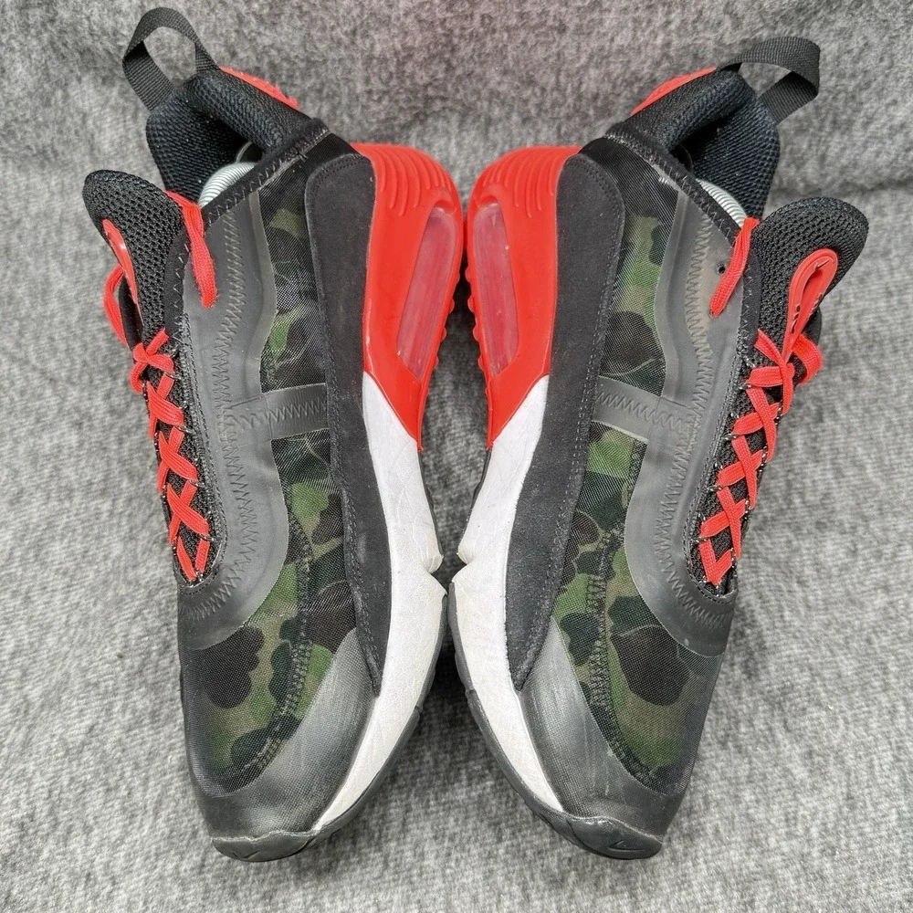 Nike Air Max 2090 Reverse Duck Camo (202...‎ CU9174-600-10.5 M